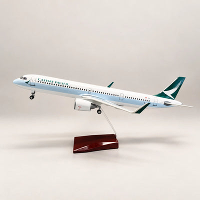Airbus A321neo Cathay Pacific – modell i skala 1:100