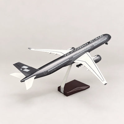مجسم إيرباص A350-1000 ستارلوكس إيرلاينز – الطلاء الفضي – بمقياس 1:157