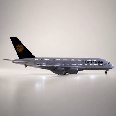 Lufthansa Airbus A380 – Modell im Maßstab 1:160
