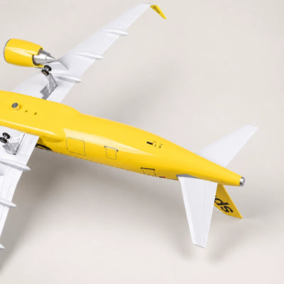مجسم طائرة Airbus A320 التابعة لخطوط سبيريت الجوية بمقياس 1:80