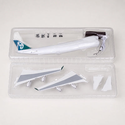 Air New Zealand Boeing 747 1:150 Scale Model