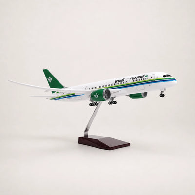 Saudia Boeing 787 Dreamliner 1:130 Scale Model