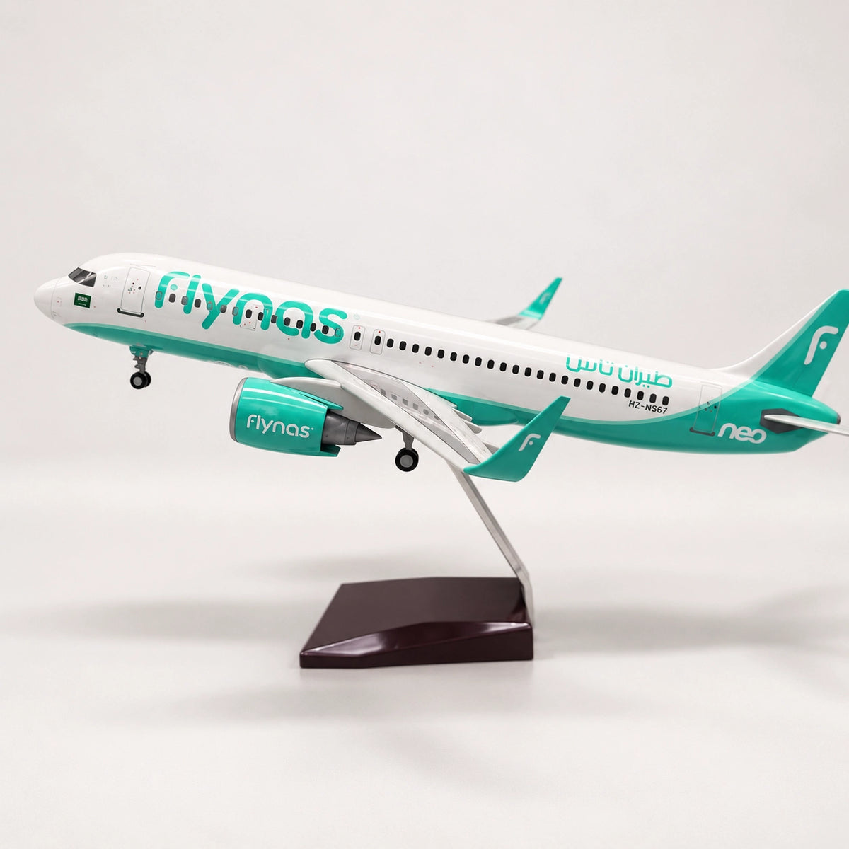 Airbus A320neo Flynas – model v měřítku 1:80