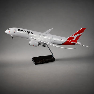Qantas Boeing 787-9 Dreamliner 1:130 Scale Model