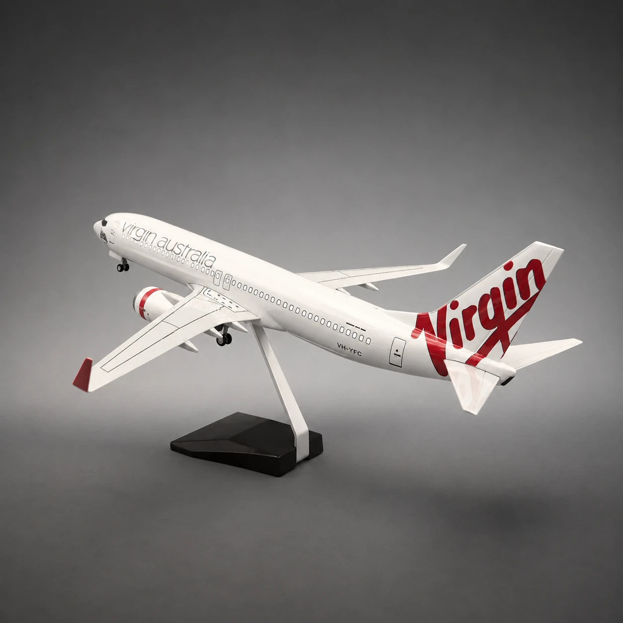 Virgin Australia Boeing 737-800 1:85 Scale Model