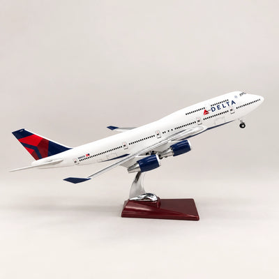 Delta Air Lines Boeing 747 — model a scala 1:150