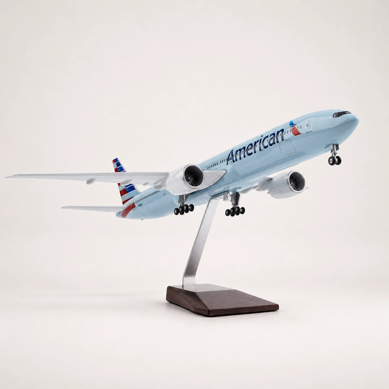 Model American Airlines Boeing 777 v měřítku 1:157