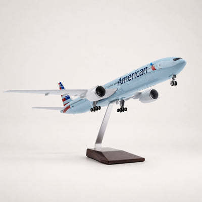 Model American Airlines Boeing 777 v měřítku 1:157