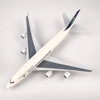 Boeing 747 Saudia – maqueta a escala 1:150