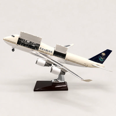 Boeing 747 Saudia – maqueta a escala 1:150