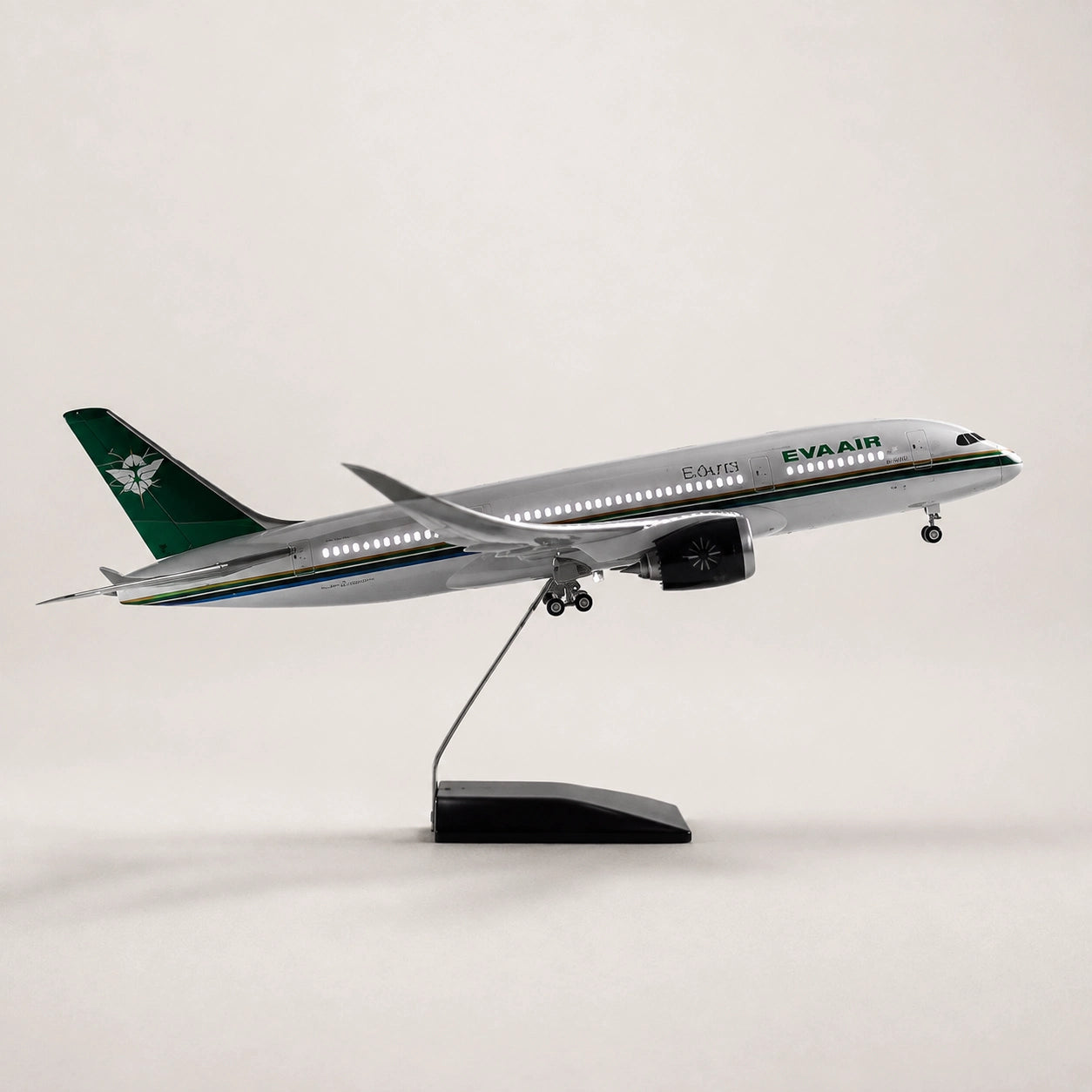Saudia Boeing 787 Dreamliner 1:130 Scale Model