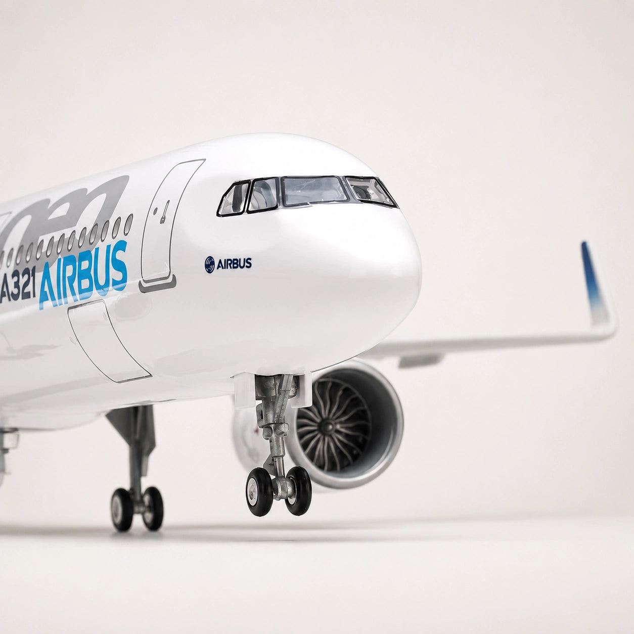 Modellino Prototipo Airbus A321neo in scala 1:100