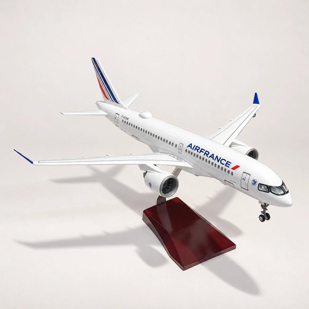 مجسّم إيرباص A220-300 للخطوط الجوية الفرنسية بمقياس 1:100