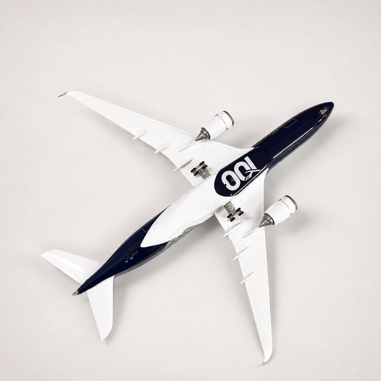 Model Lufthansa Airbus A350 – edice ke 100. výročí v měřítku 1:142