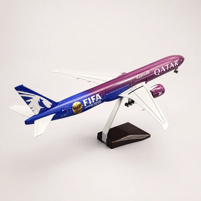 Model Qatar Airways Boeing 777 – edice Formula 1 v měřítku 1:135