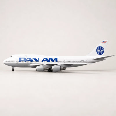 Boeing 747-400 Pan American World Airways – model skala 1:150