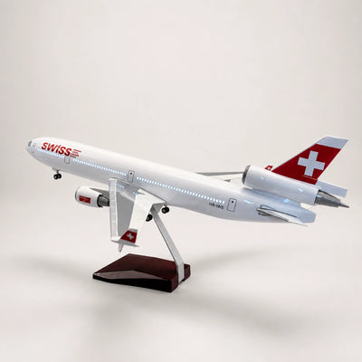 FedEx McDonnell Douglas MD-11 Modell im Maßstab 1:130