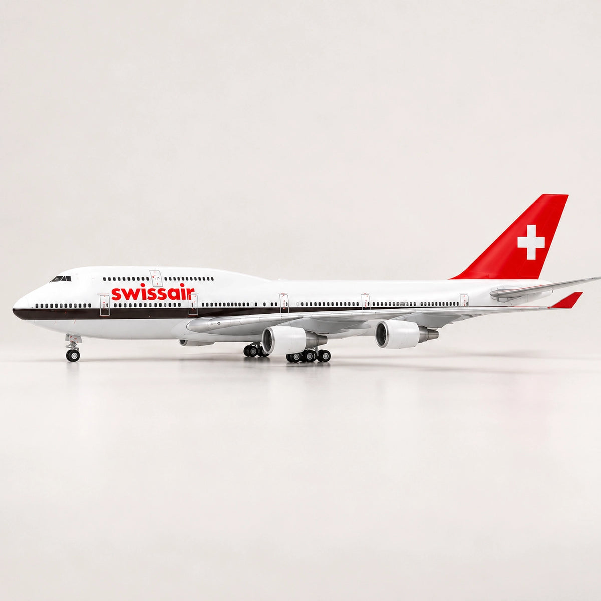 SWISS Boeing 747 – maquette à l’échelle 1:150