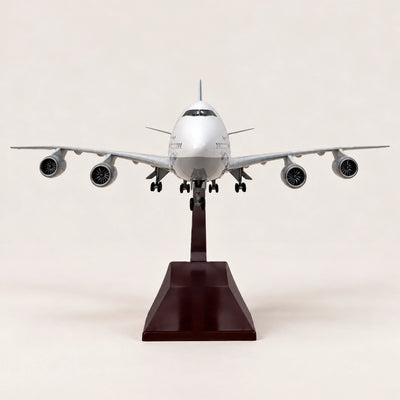 Boeing 747-400 Pan American World Airways – model skala 1:150
