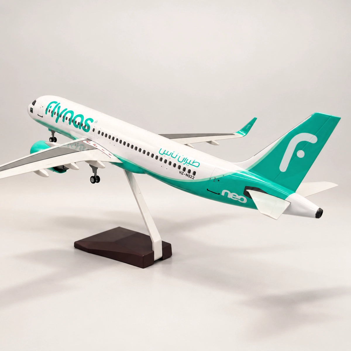 Airbus A320neo Flynas – model v měřítku 1:80