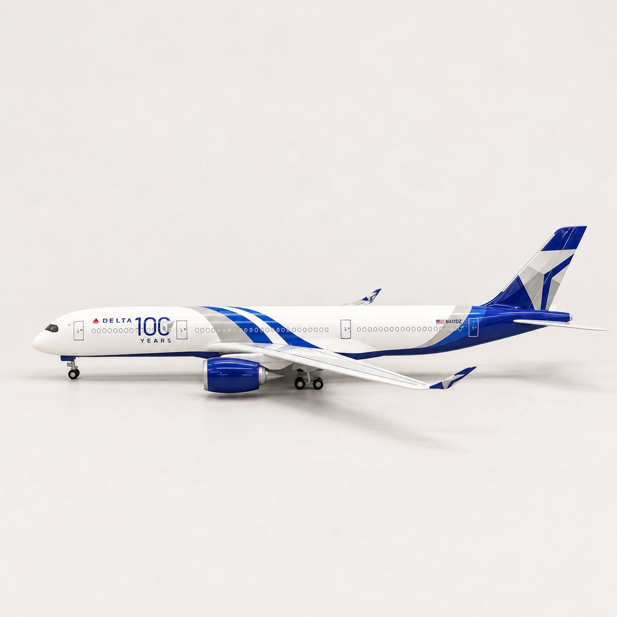 Airbus A350 Delta Air Lines – edice ke 100. výročí – model v měřítku 1:142