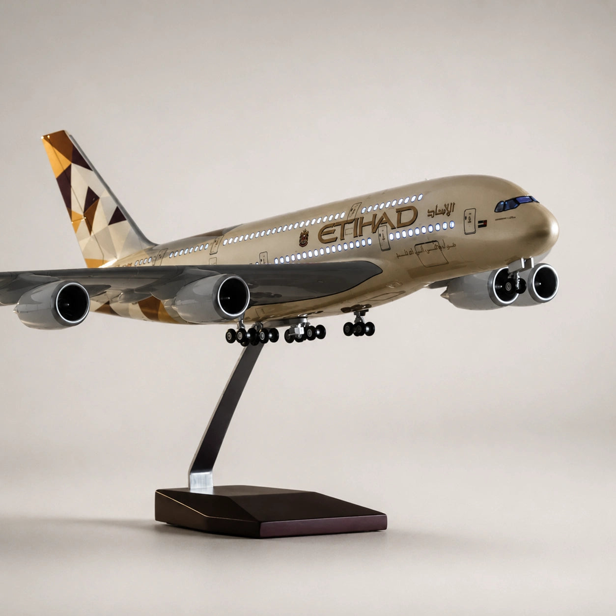 Etihad Airways Airbus A380 modell i skala 1:160
