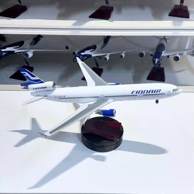 Finnair McDonnell Douglas MD-11 1:130 Scale Model