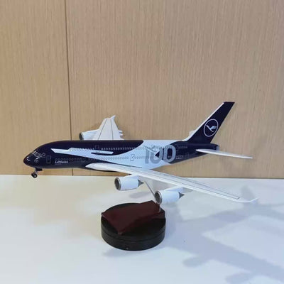 مجسم طائرة لوفتهانزا Airbus A380 – إصدار الذكرى المئوية بمقياس 1:160