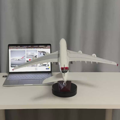 Emirates Airbus A380 1:160 Scale Model