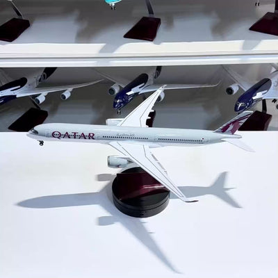 Qatar Airways Airbus A350-1000 1:157 Scale Model